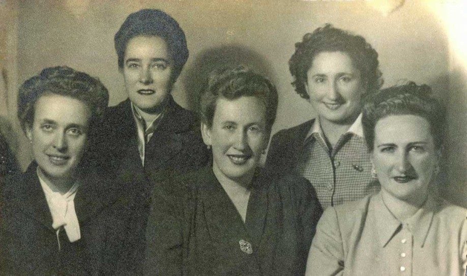 Iciar Mújica, Tere Verdes, Felicitas Ariztia, Delia Lauroba y Bitxori Etxeberria